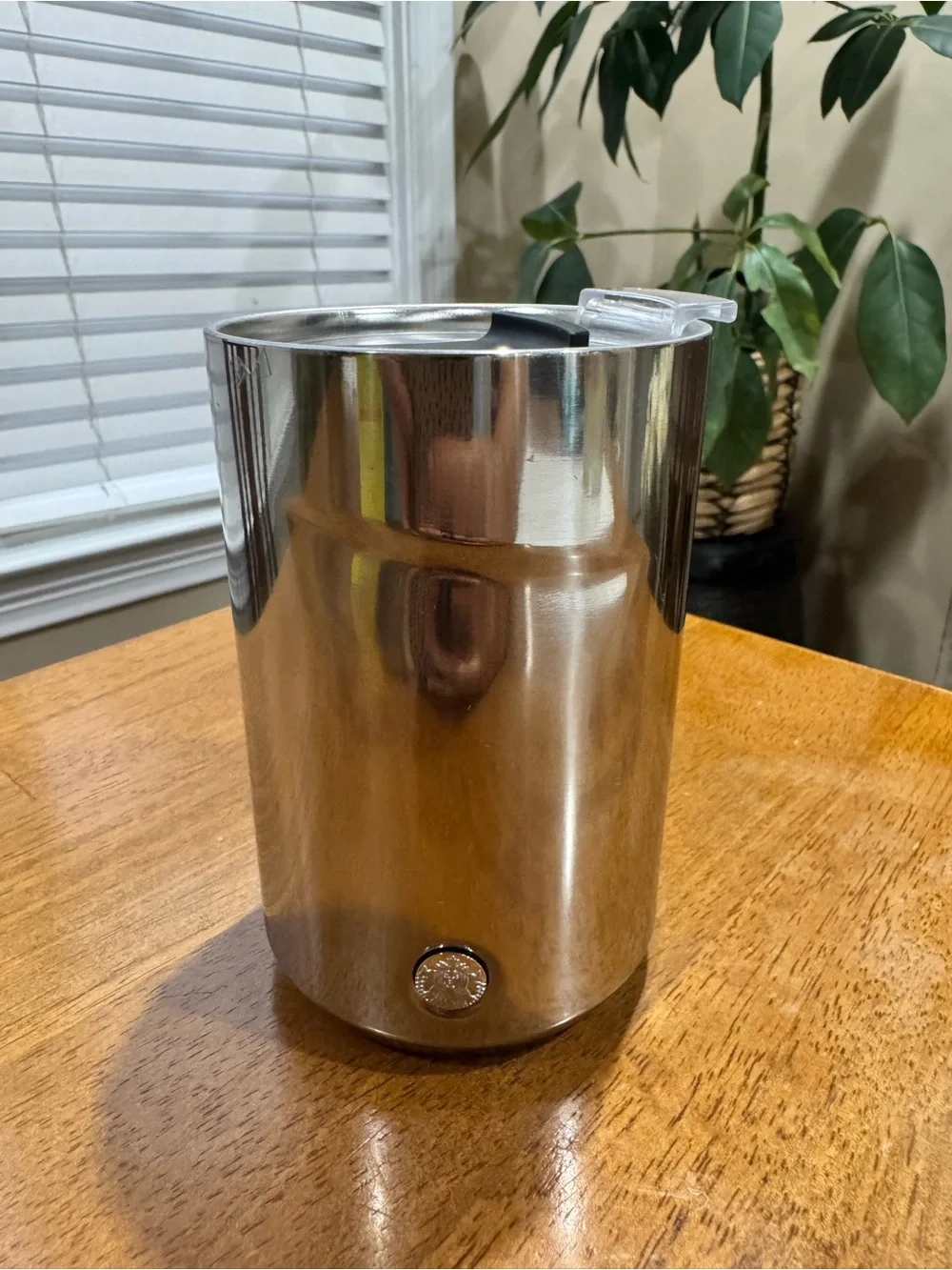 Starbucks 2020 Holiday High Shine Stainless Steel 12 oz Tumbler w Lid